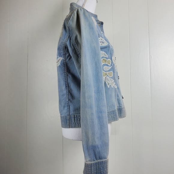 Christopher & Banks jean jacket with floral embroidery size small - Picture 7 of 12
